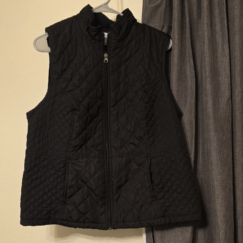 croft & barrow Black Quilted Sleeveless Vest